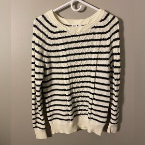 Gap striped fisherman sweater black and white small excellent condition